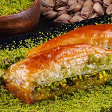 HAVUÇ DİLİM BAKLAVA