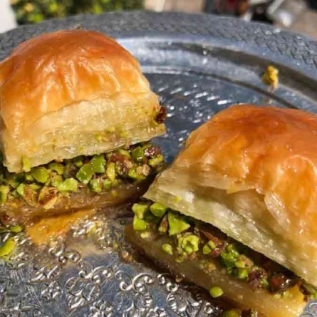 Kuru Baklava